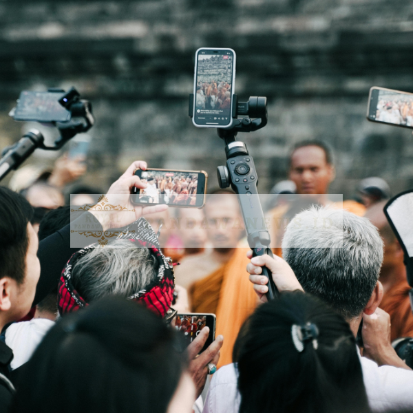 who owns kin insurance